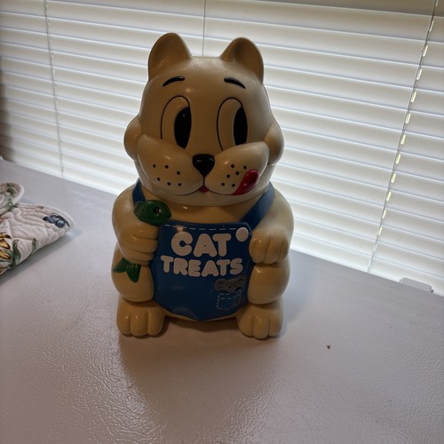 1992 cat treat - cat, container